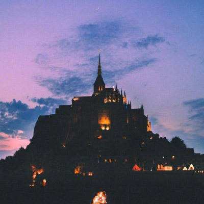 内塔尼亚胡称对伊朗的军事行动正在全面展开